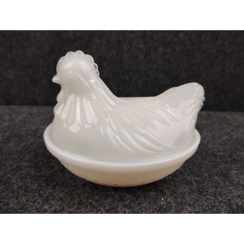 VINTAGE Hazel Atlas Milk Glass Hen On Nest 4 Inch